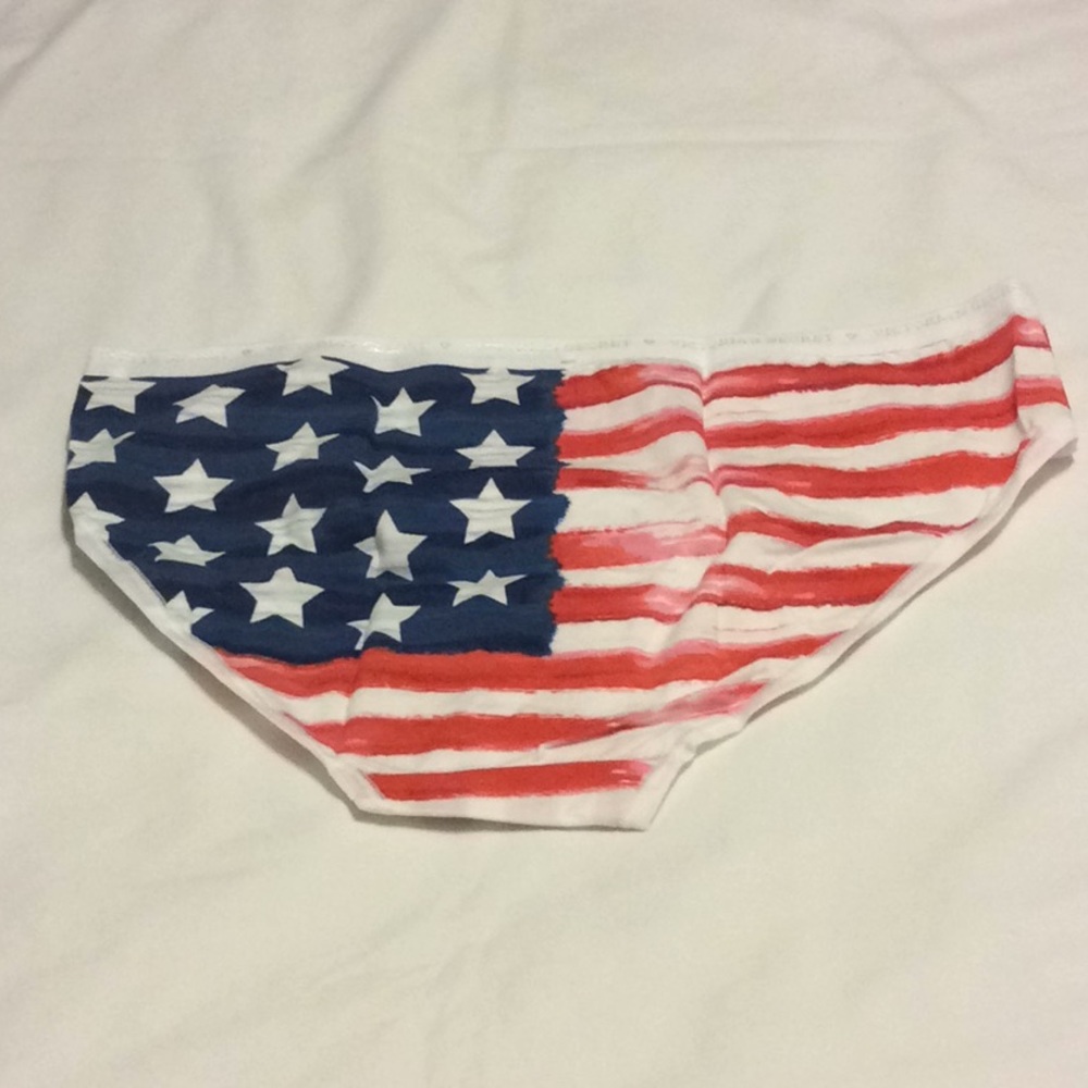 Victoria’s Secret hiphugger panties